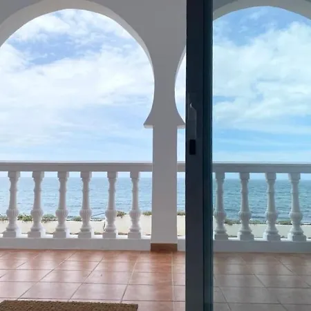 Primera Linea De Playa Increibles Vistas Apartment *
