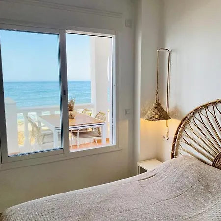 Primera Linea De Playa Increibles Vistas Apartment *